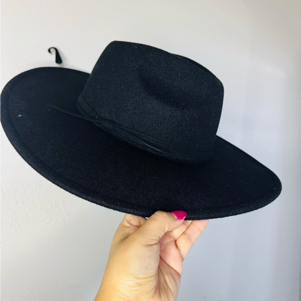 Sonoma Black Wide-Brim Hat - Picture 6 of 6